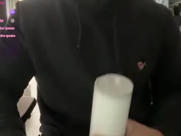 squirtervanessa21 – webcam model profile photo Image 2