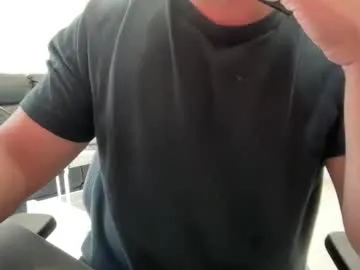 squirtervanessa21 – webcam model profile photo Image 3