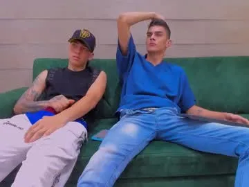 mylesandmaxxx06 – webcam model profile photo Image 9