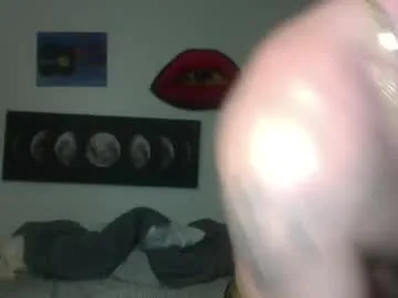 wet_dreamm22 – webcam model profile photo Image 16