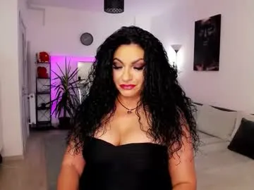 realtryit – webcam model profile photo Image 4