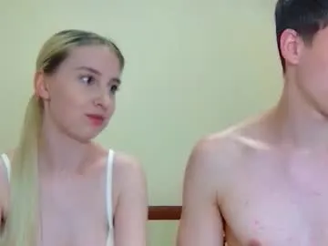 wet_dreamm22 – webcam model profile photo Image 11