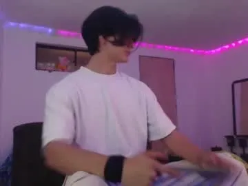 your_dolls – webcam model profile photo Image 2