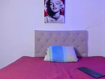 angelsofaurora – webcam model profile photo Image 11