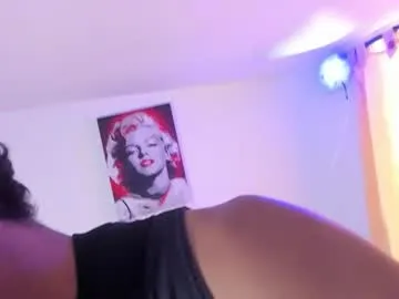 angelsofaurora – webcam model profile photo Image 14