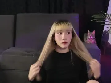 loossers – webcam model profile photo Image 13