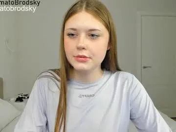 sexxxsirens – webcam model profile photo Image 3