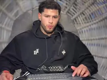 sexy_vania – webcam model profile photo Image 2