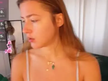 RianaRoss – webcam model profile photo Image 7