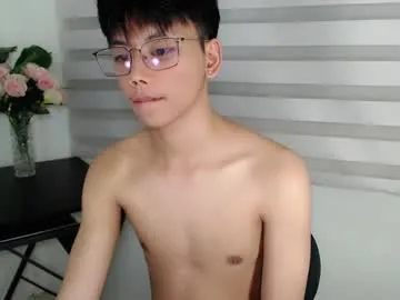 playussoftly – webcam model profile photo Image 3