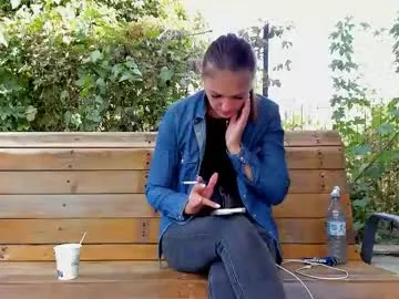 your_dolls – webcam model profile photo Image 15