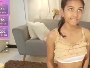 yuliethpetite Image 11