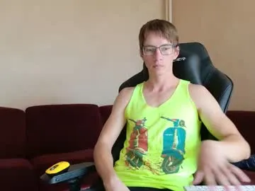 paronti – webcam model profile photo Image 16