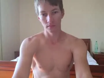 paronti – webcam model profile photo Image 7