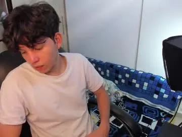 johnnnyhorny – webcam model profile photo Image 15