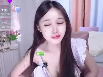 squirtervanessa21 – webcam model profile photo Image 6