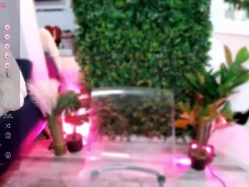 loving_ladies – webcam model profile photo Image 13