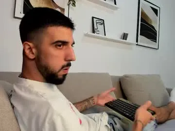 your_dolls – webcam model profile photo Image 2