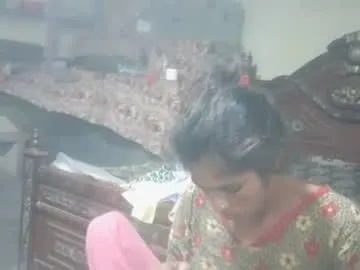 white_boo – webcam model profile photo Image 6