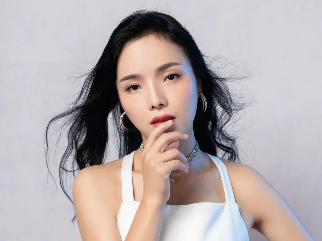 AnneJiang's Thumb Image