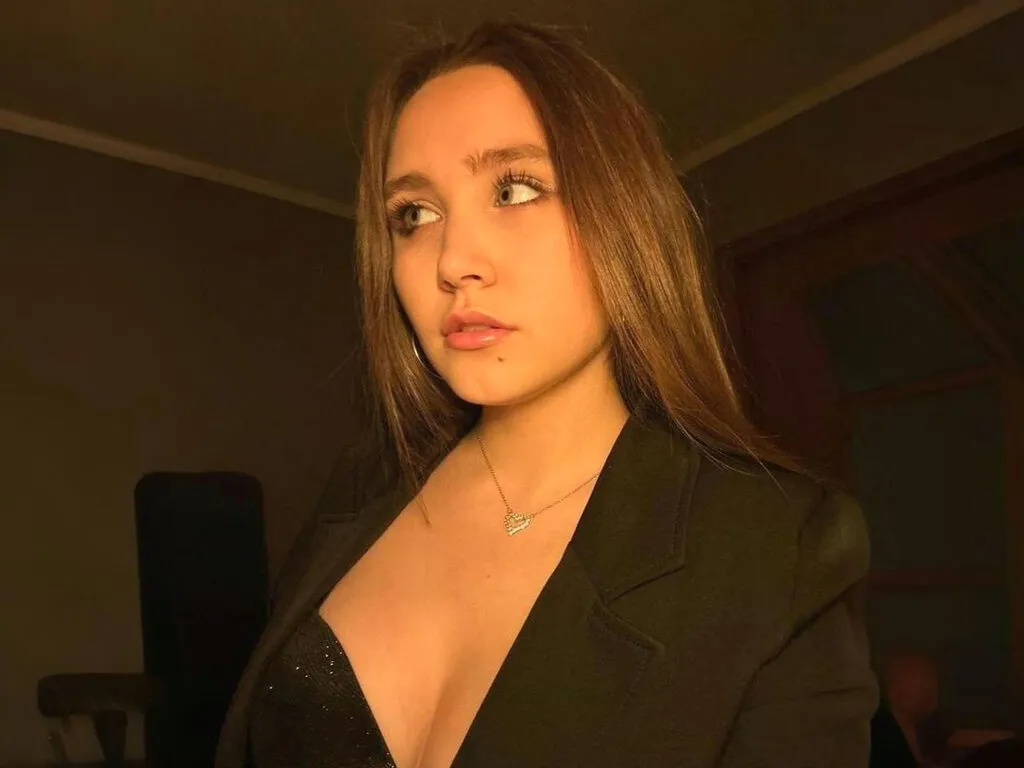 UdeleBroadhurst – webcam model profile photo